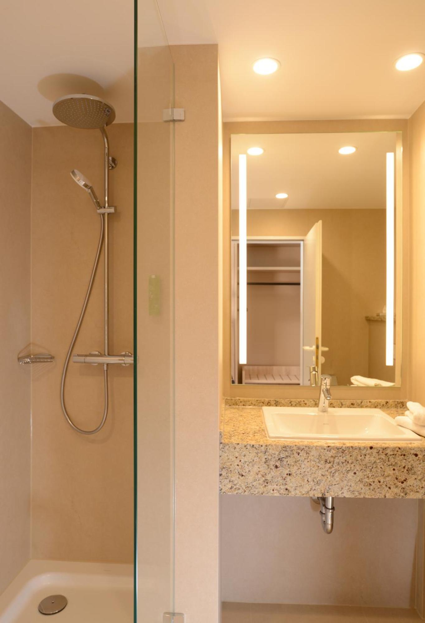 בולטנהאגן Seehotel Grossherzog Von Mecklenburg מראה חיצוני תמונה