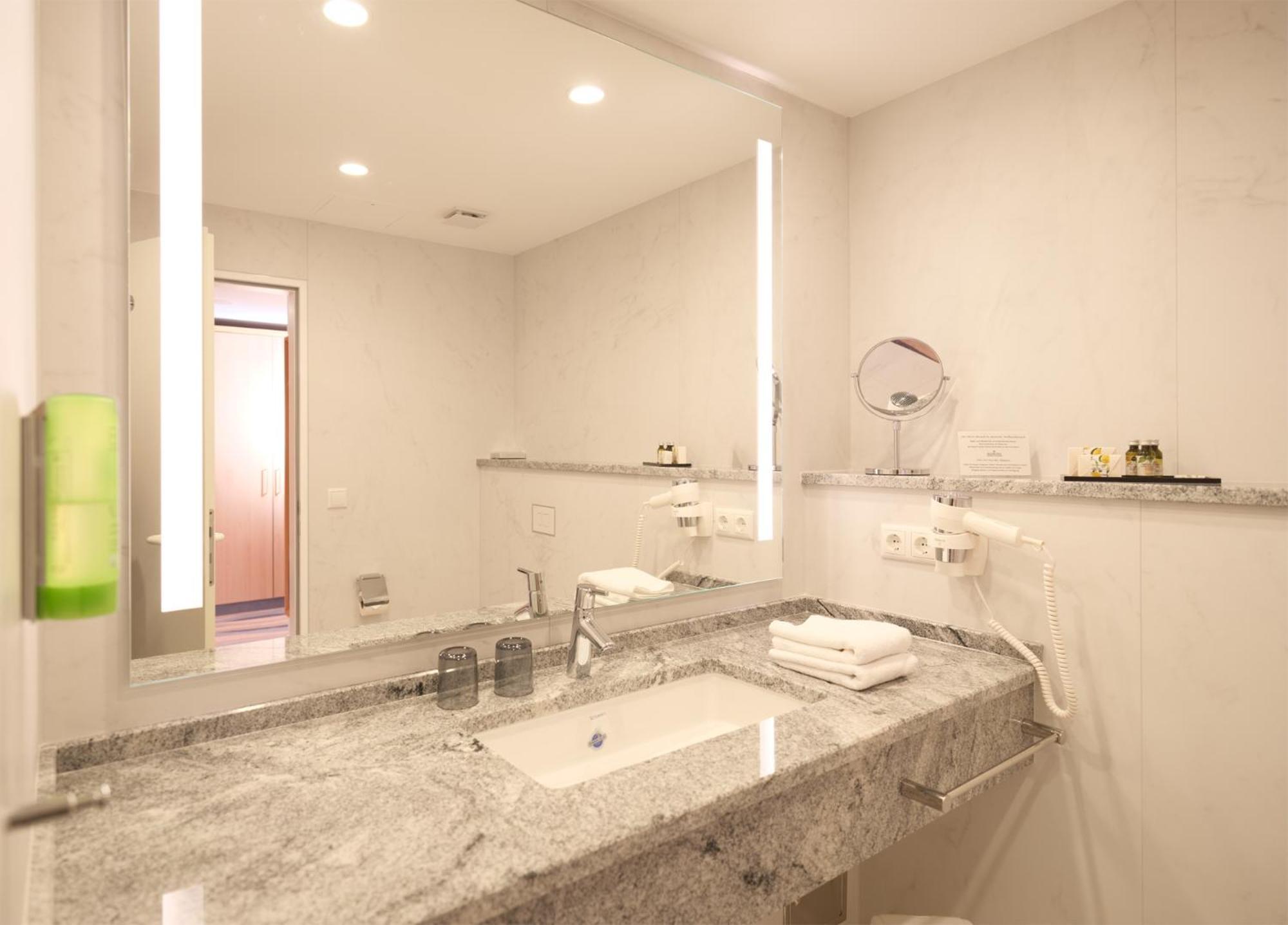בולטנהאגן Seehotel Grossherzog Von Mecklenburg מראה חיצוני תמונה