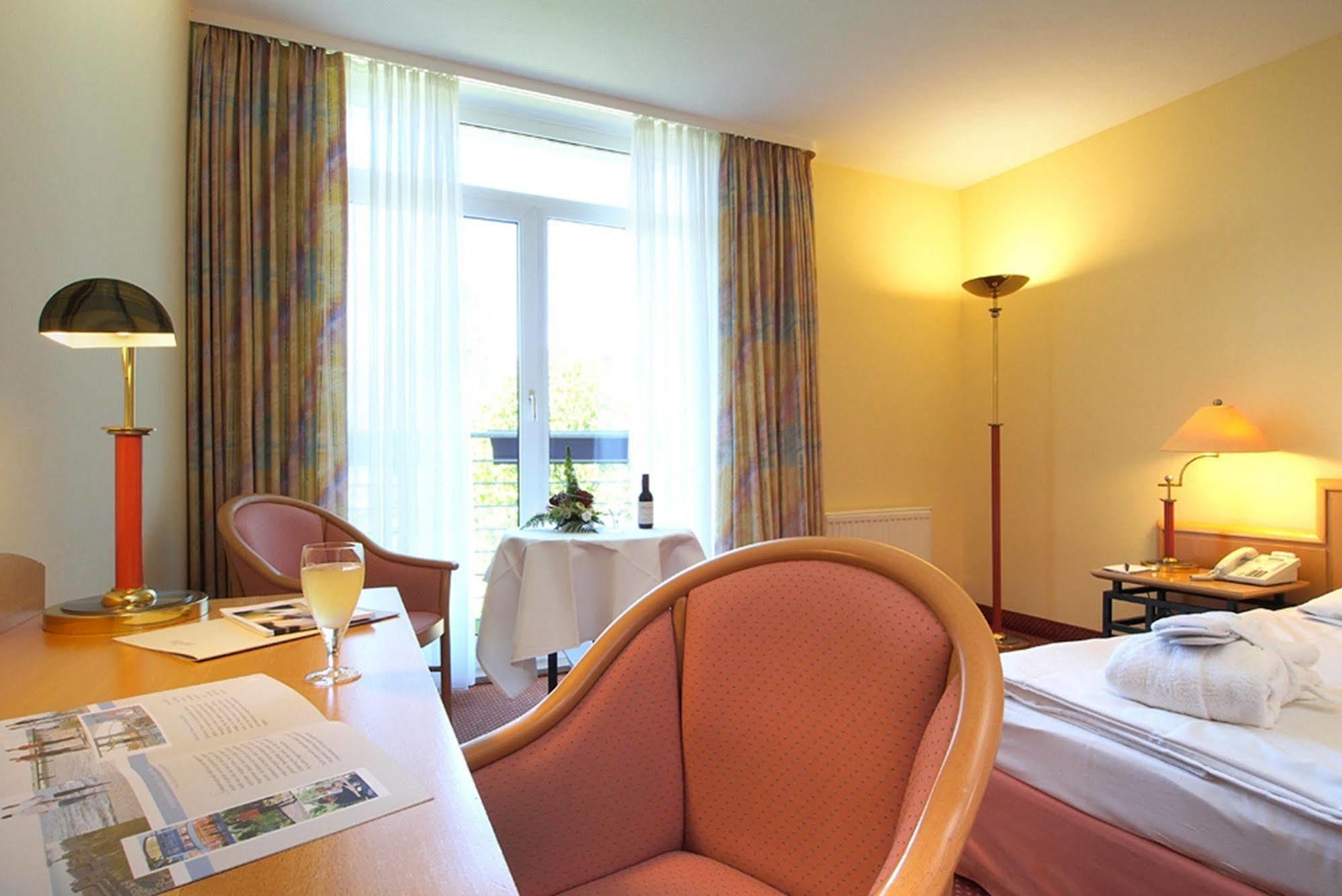 בולטנהאגן Seehotel Grossherzog Von Mecklenburg מראה חיצוני תמונה